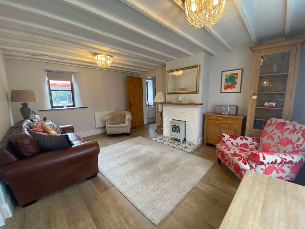 Property photo 2 of 20 Photo 1