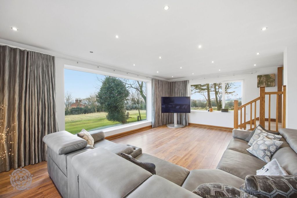 Additional image 4 of 4 bed detached house for saleBradshaw Road, Tottington BL8