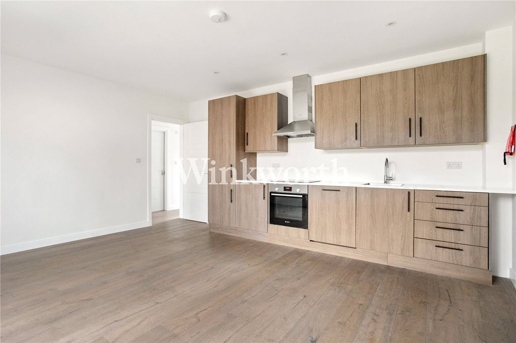 Property photo 3 of 13 Picture No. 09