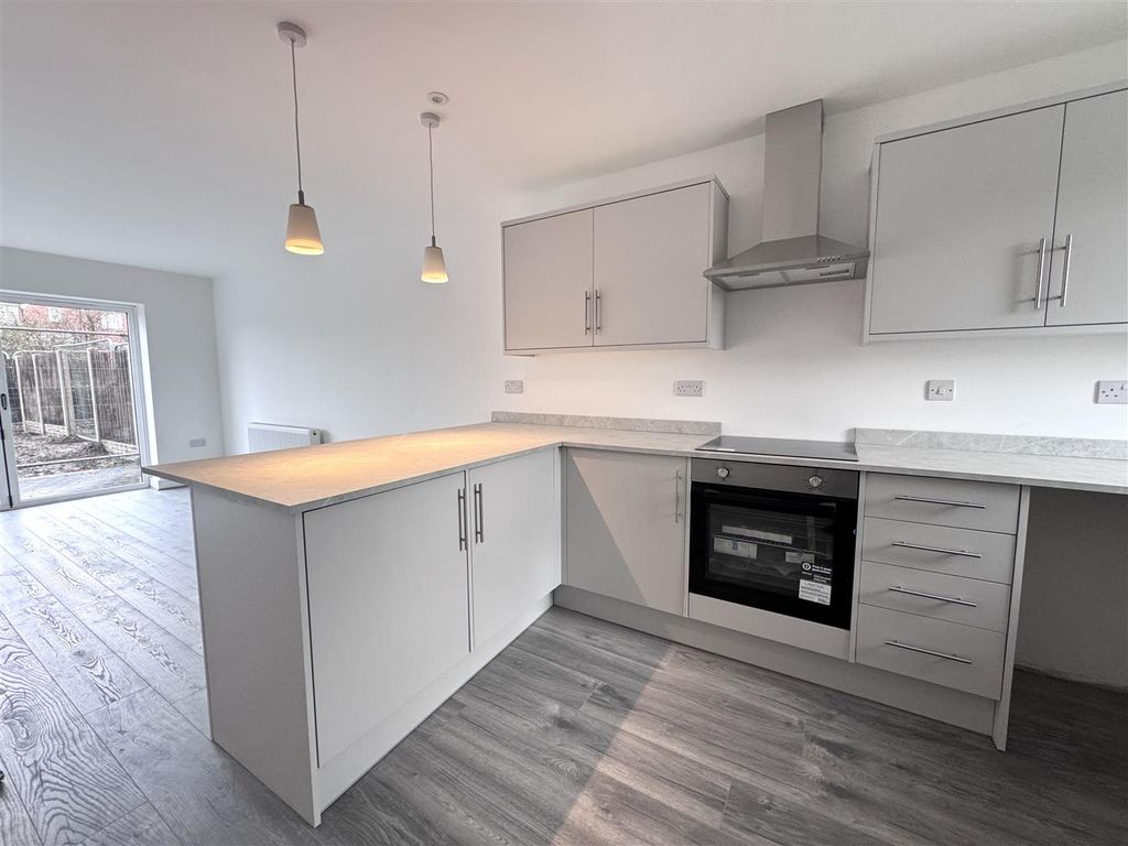 Property photo 2 of 17 Img_2844.Jpeg