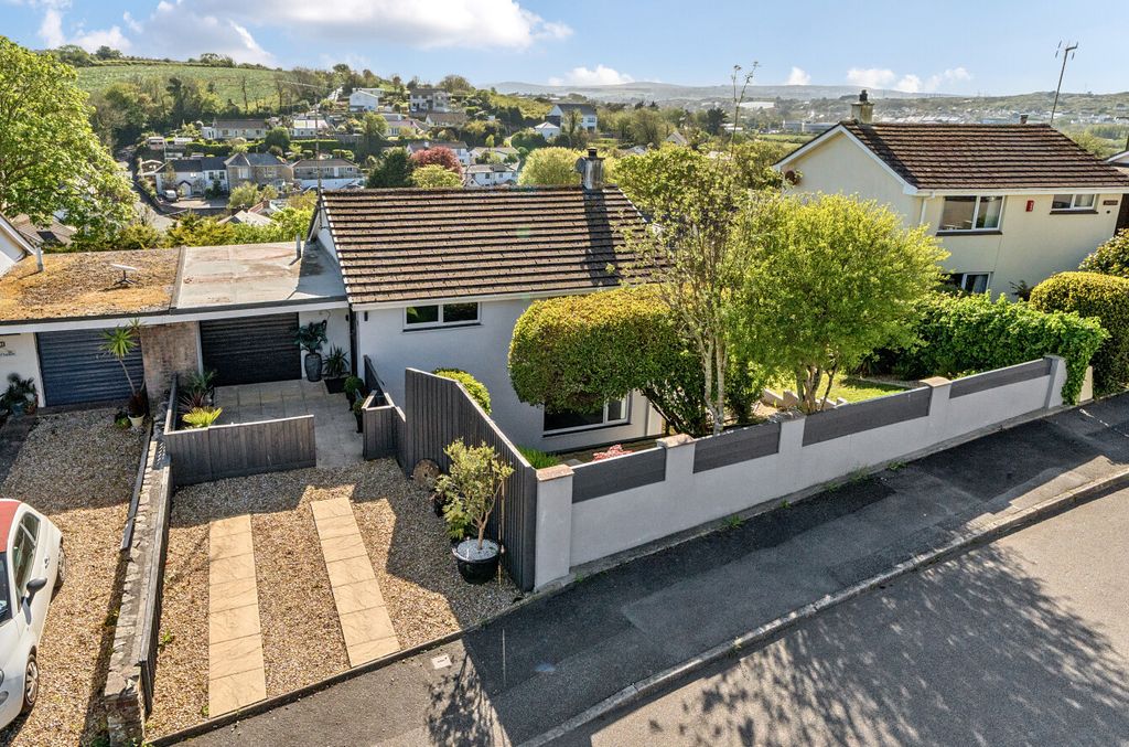 Property photo 2 of 35 1451683-2-69Ebb38...