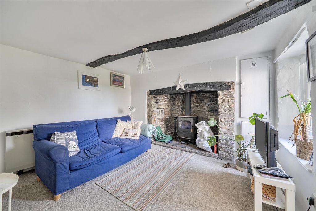 Property photo 2 of 25 1441467-10-69Dd413Faddd7.Jpg