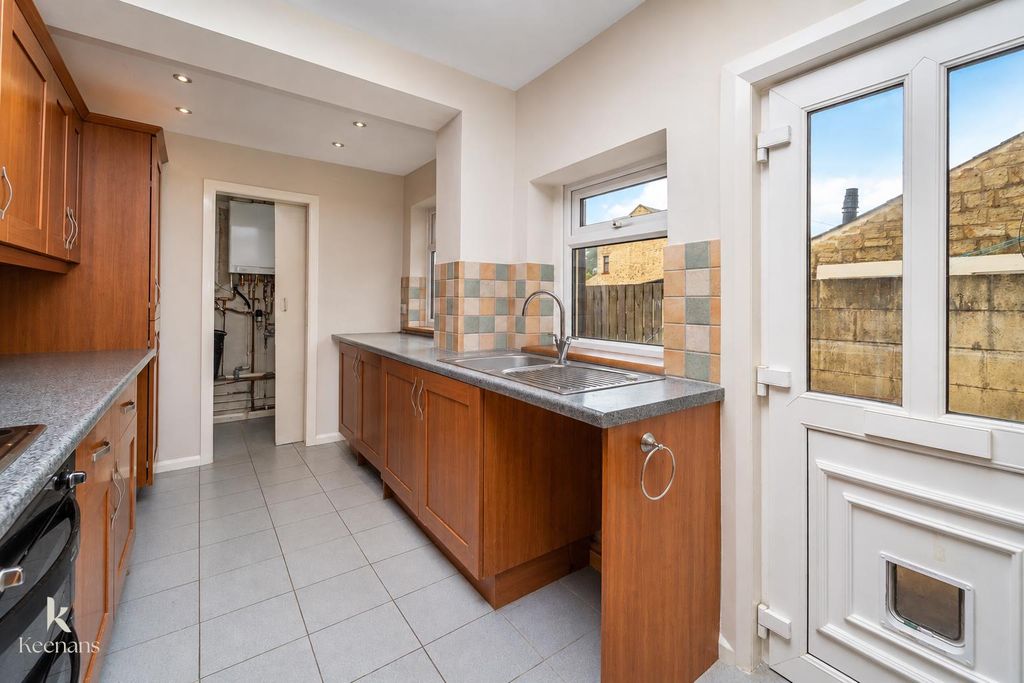 Property photo 3 of 22 3.Jpg