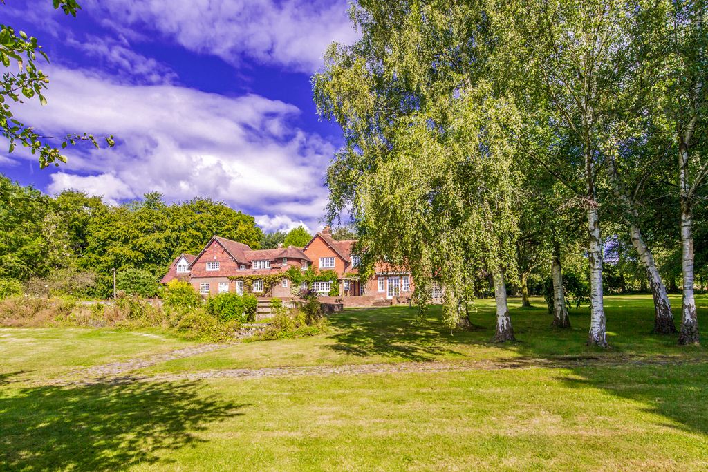 Property photo 3 of 31
