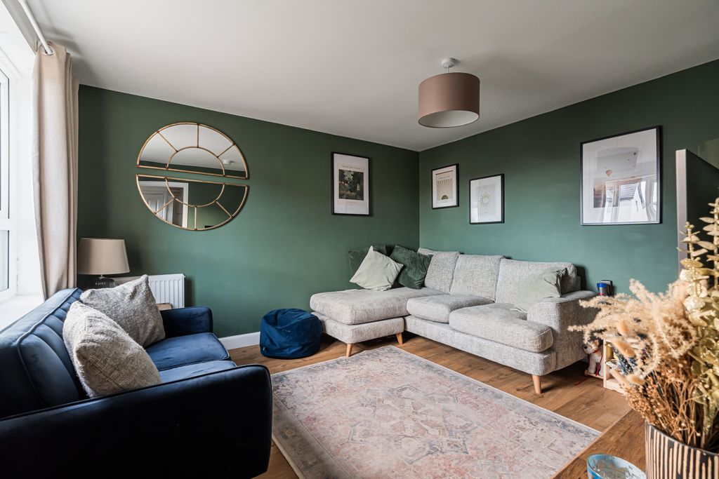 Property photo 3 of 20 Property Image 3