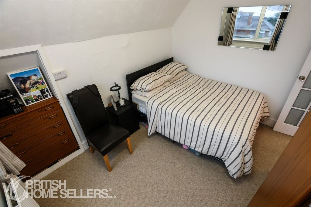 Additional image 15 of 2 bed flat for saleSouth Coast Road, Peacehaven, East Sussex BN10