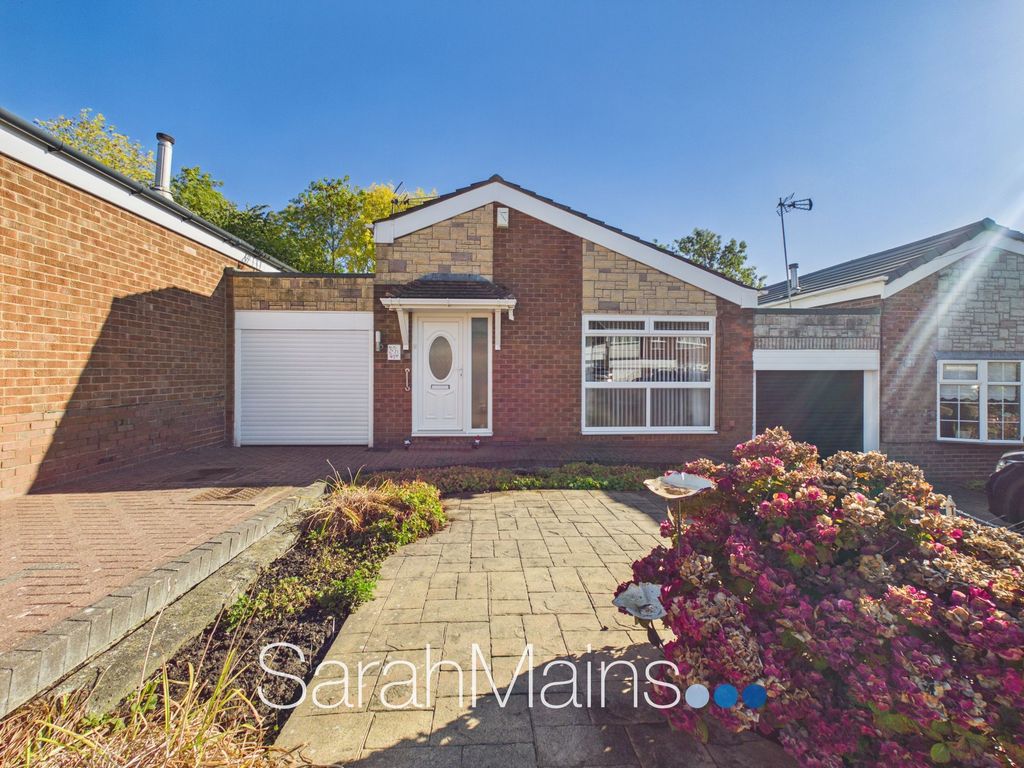 Property photo 1 of 9 External