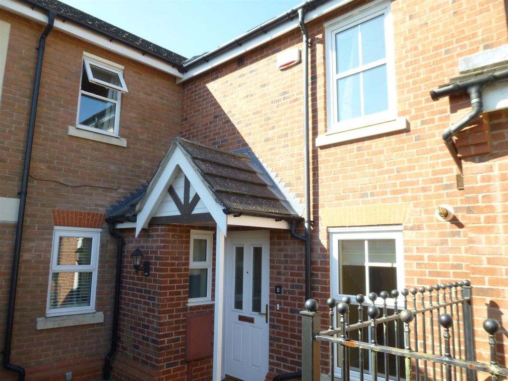 Property photo 1 of 9 Frontage (2).Jpg