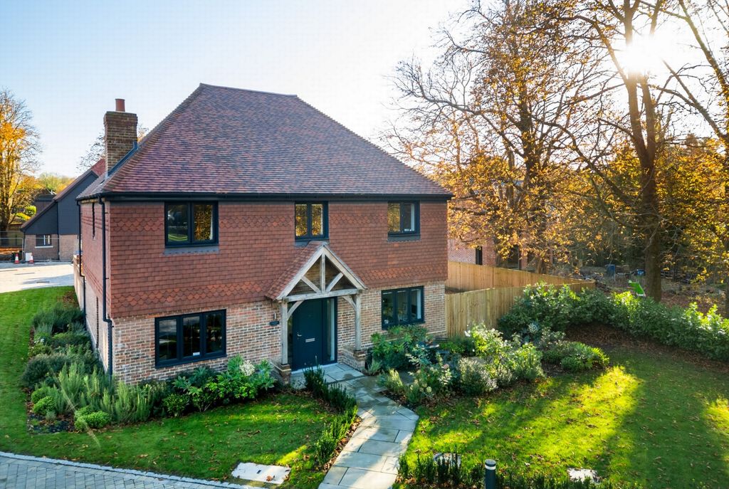 Property photo 1 of 31 Front