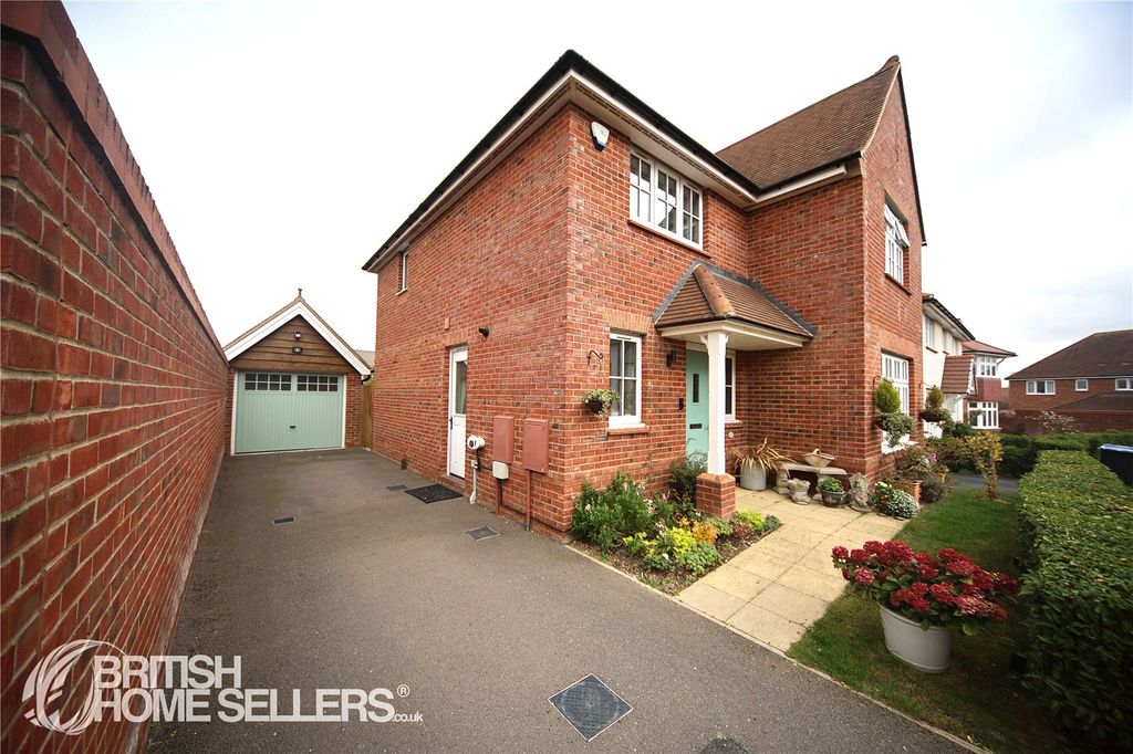 Property photo 2 of 18 Picture No. 03