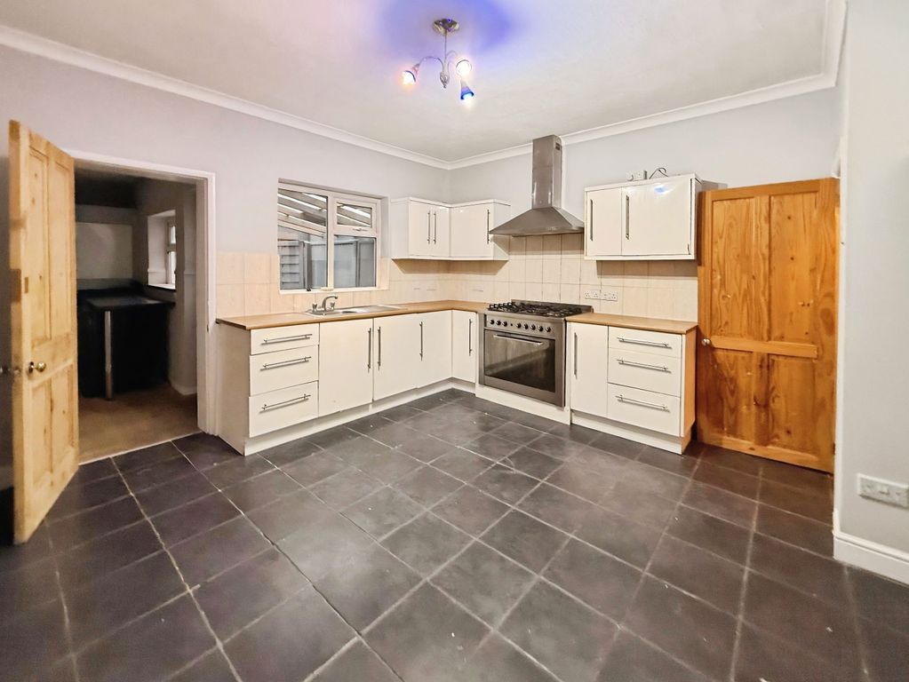 Property photo 3 of 13 9c272Aa0-Whatsapp 20Image 202025-12-04 20At 2011.5