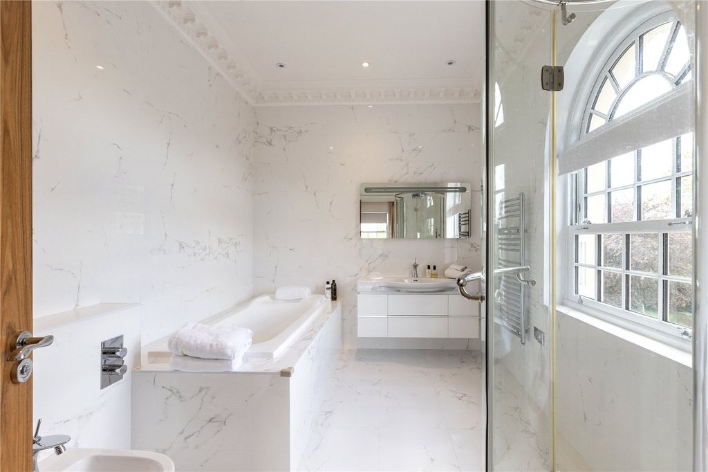 Additional image 15 of 6 bed detached house for saleHigh Street, Angmering, Littlehampton, West Sussex BN16