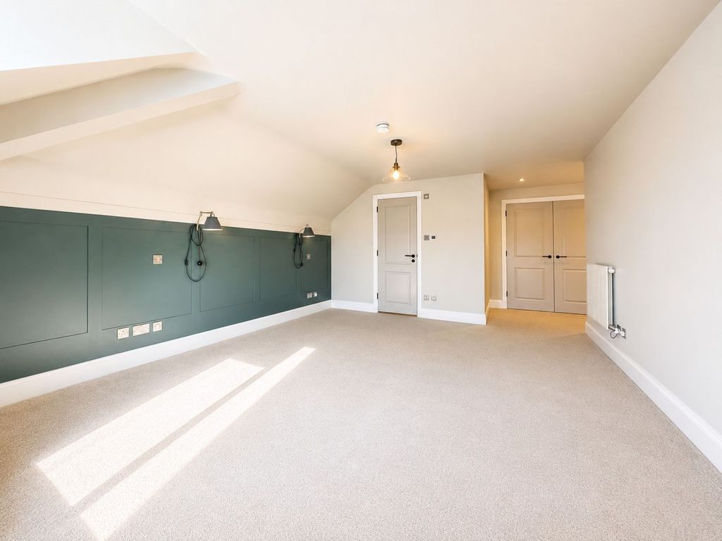 Additional image 8 of 3 bed flat for sale7 Churchill House, Park Heights, St Helier JE2