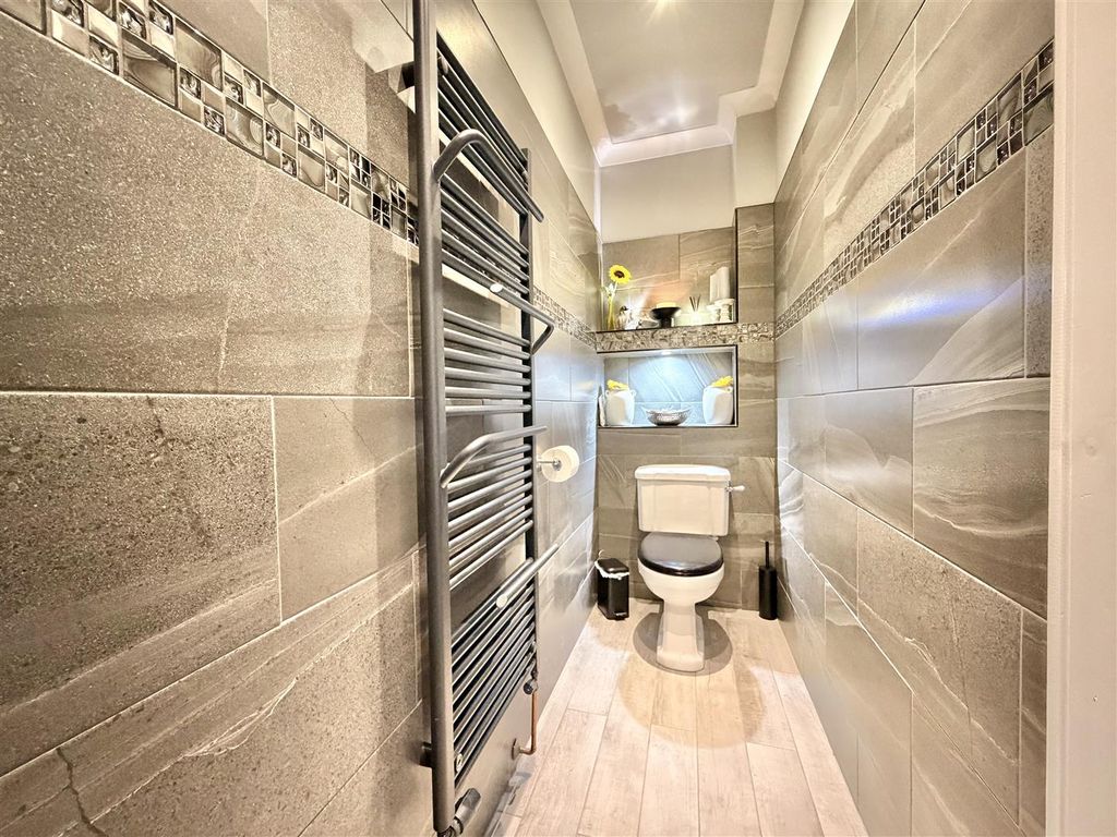 Additional image 14 of 4 bed town house for saleBurnside Gate, Hamilton ML3