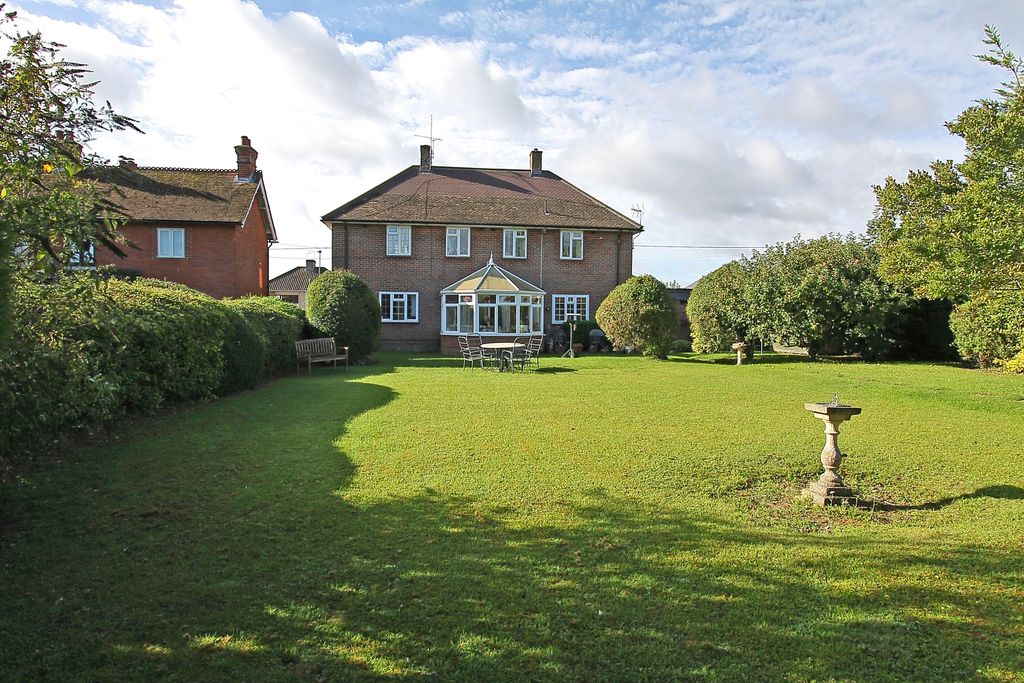 Property photo 3 of 23