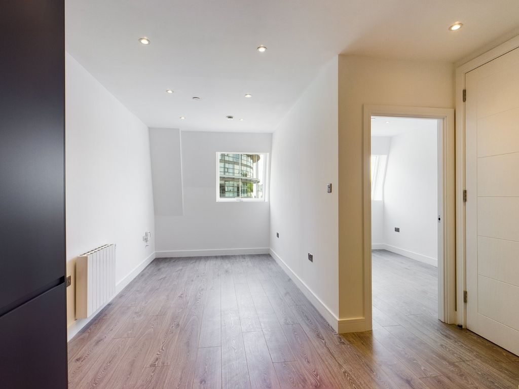 Property photo 3 of 7 Picture No. 05