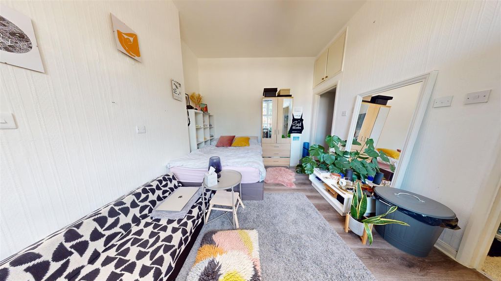 Property photo 1 of 6 Cavendish-Road-10032023_103600.Jpg