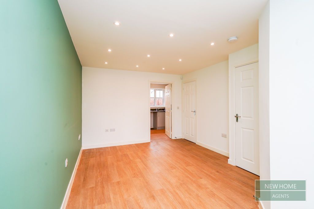 Property photo 2 of 18 Photo 9
