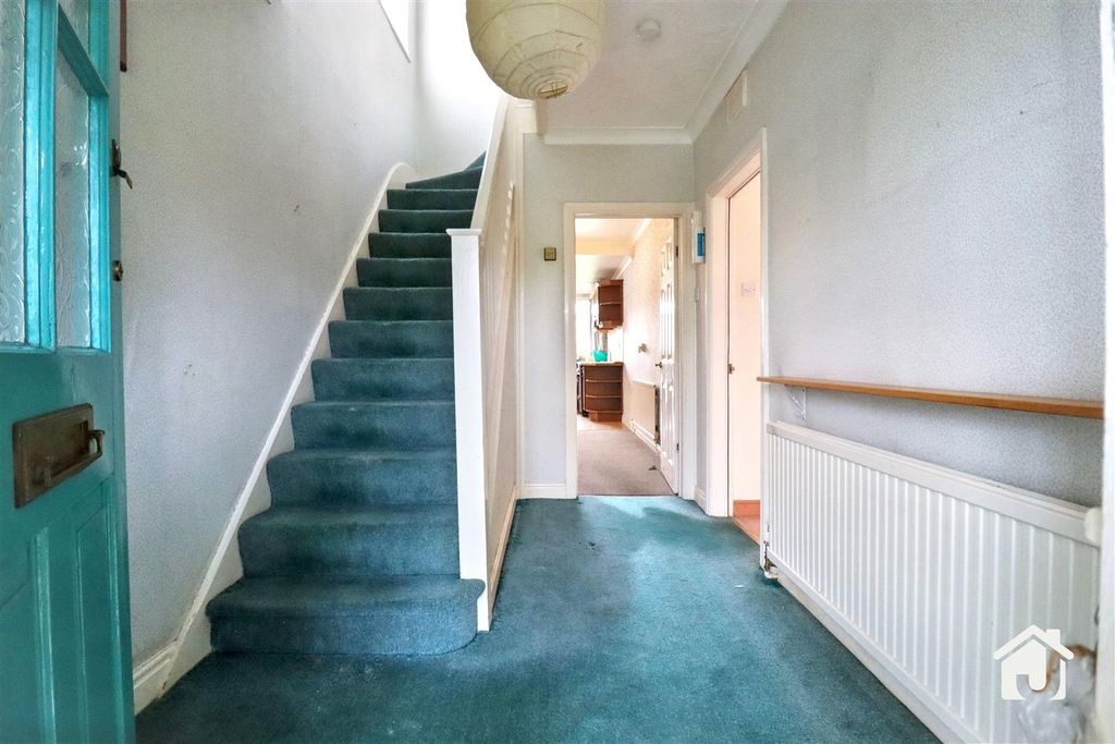 Property photo 3 of 35 Img_8242.Jpg