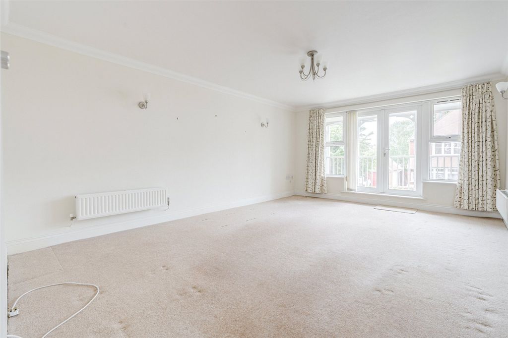 Property photo 3 of 18 Picture No. 04