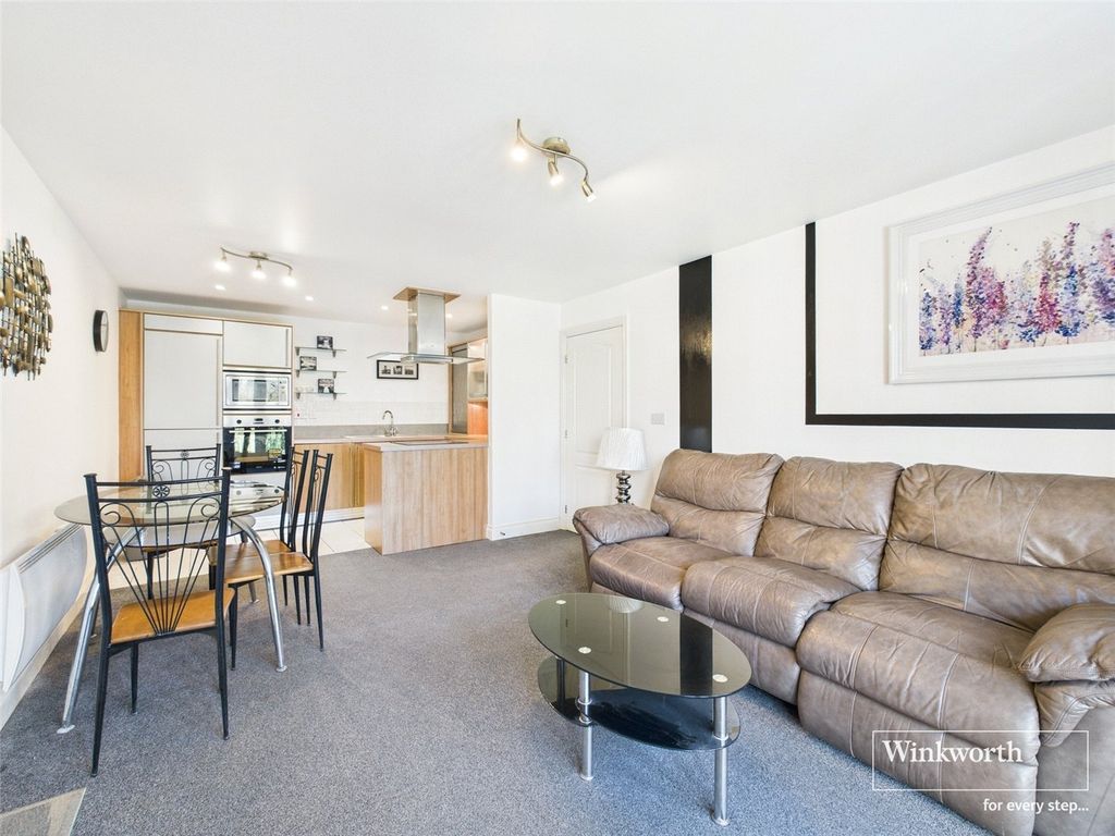 Property photo 3 of 11 Picture No. 08
