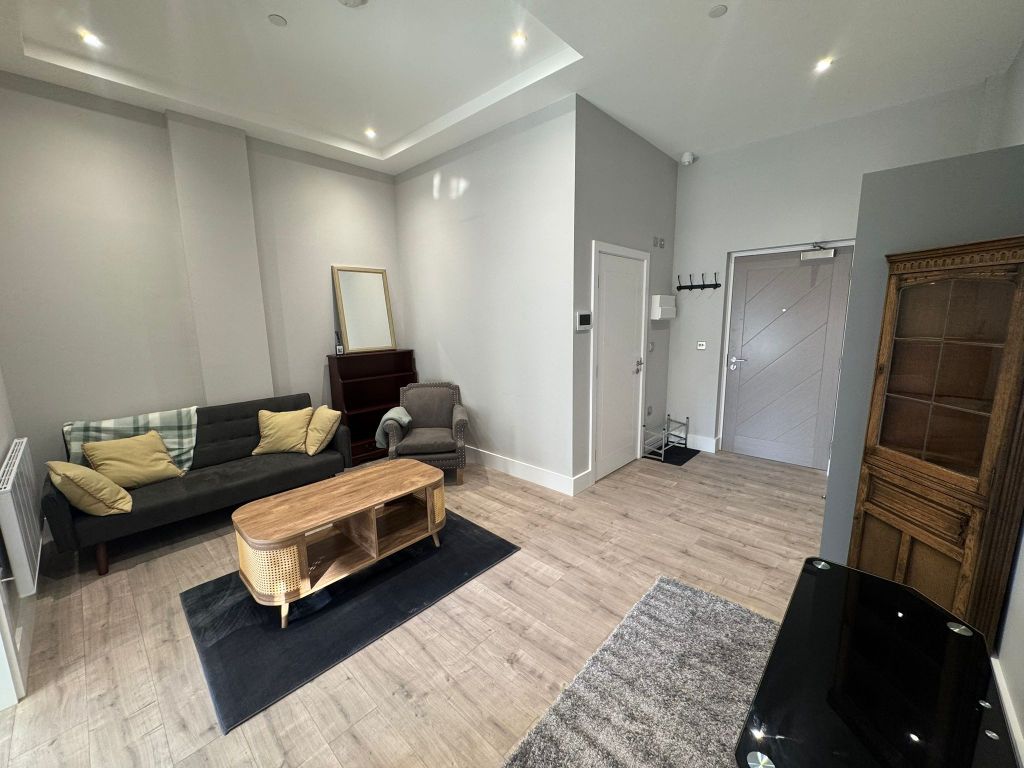 Property photo 3 of 16 Image