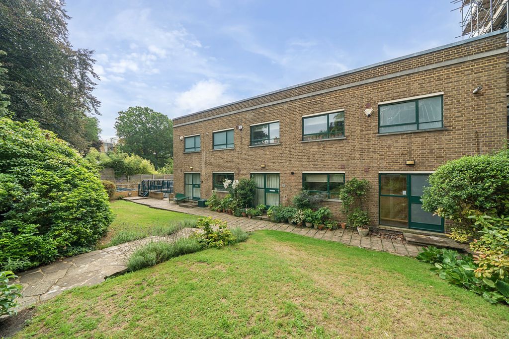 Property photo 1 of 26 1331265-5-68820A3...