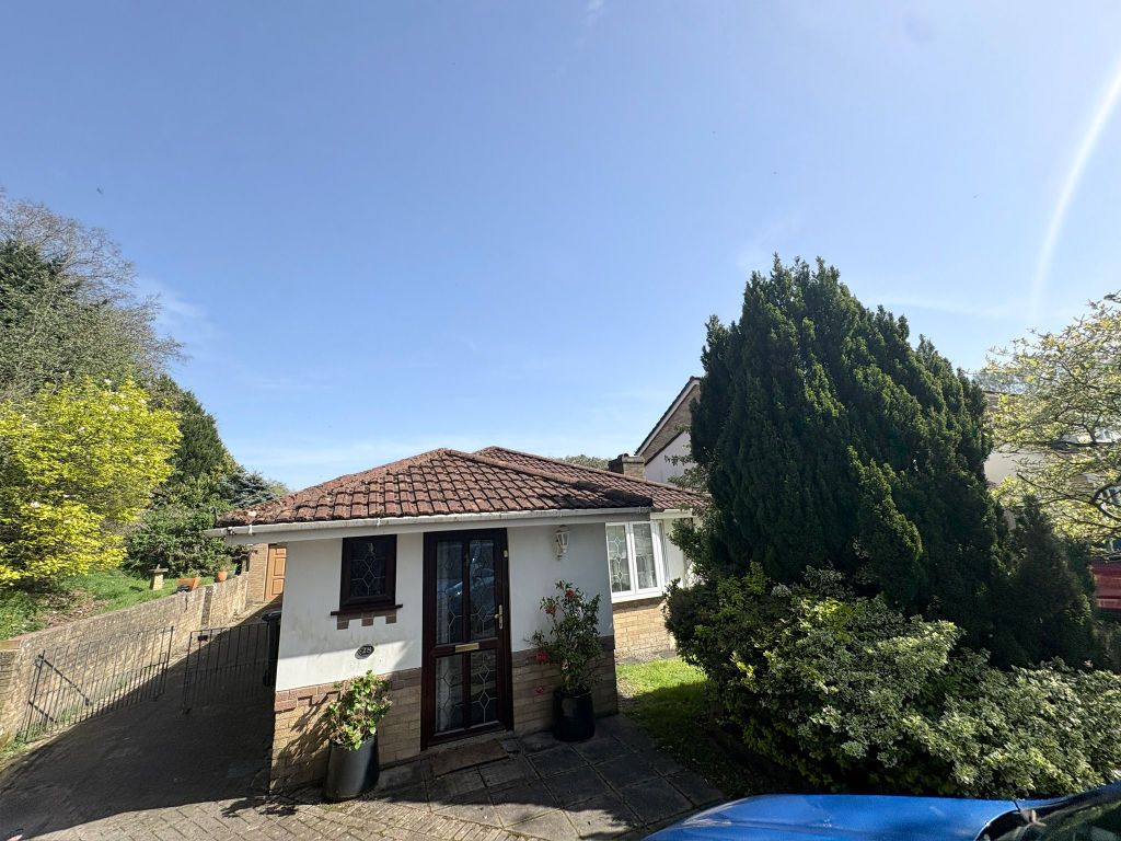 Property photo 2 of 23