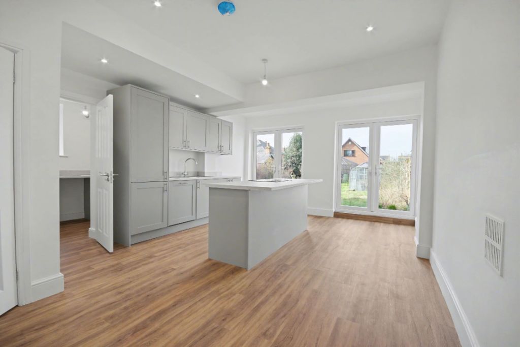 Property photo 2 of 36 Kitchen Diner