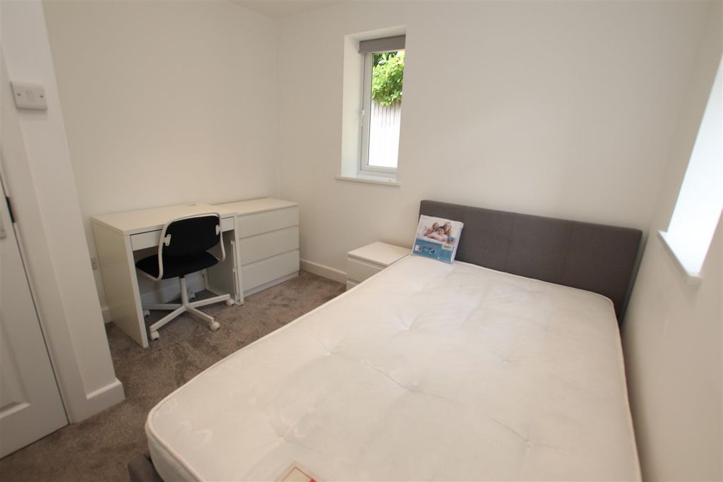 Property photo 3 of 25 Bedroom 2.Jpg