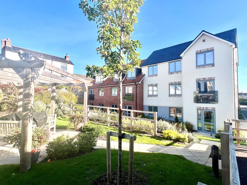 Property photo 1 of 18 Rear