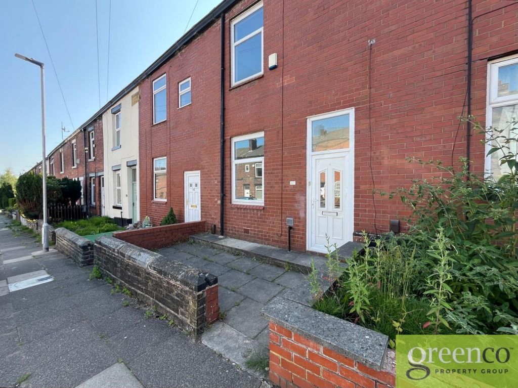 Property photo 2 of 39