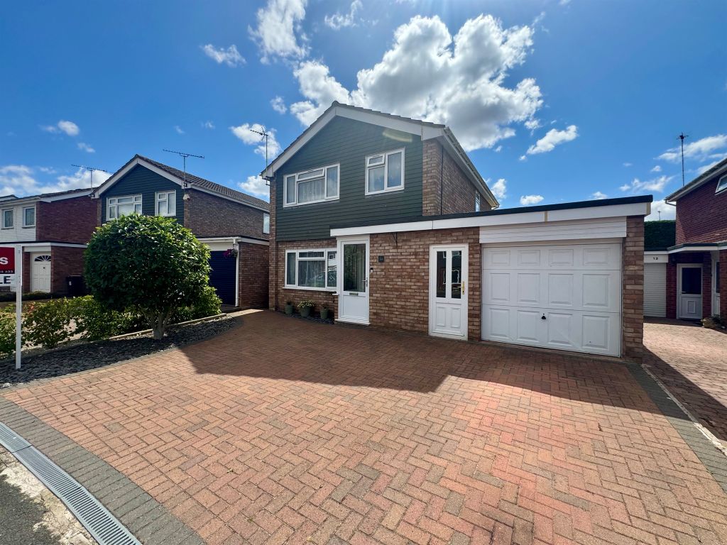 Property photo 1 of 18