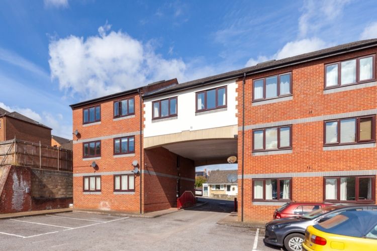 Property photo 1 of 8 230102-Std