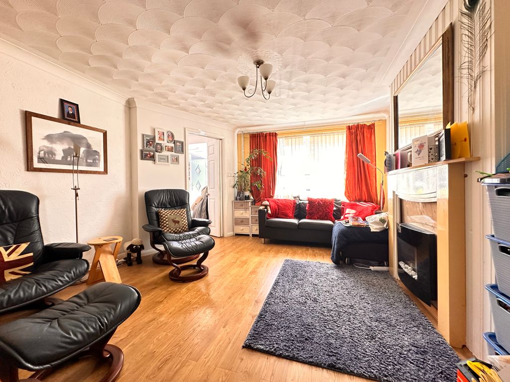 Property photo 2 of 4 Img_8148