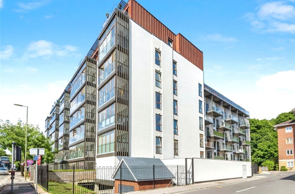 Property photo 1 of 9 Picture No. 20