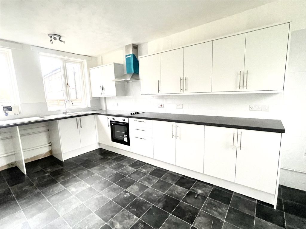 Property photo 2 of 7 Kitchen Diner