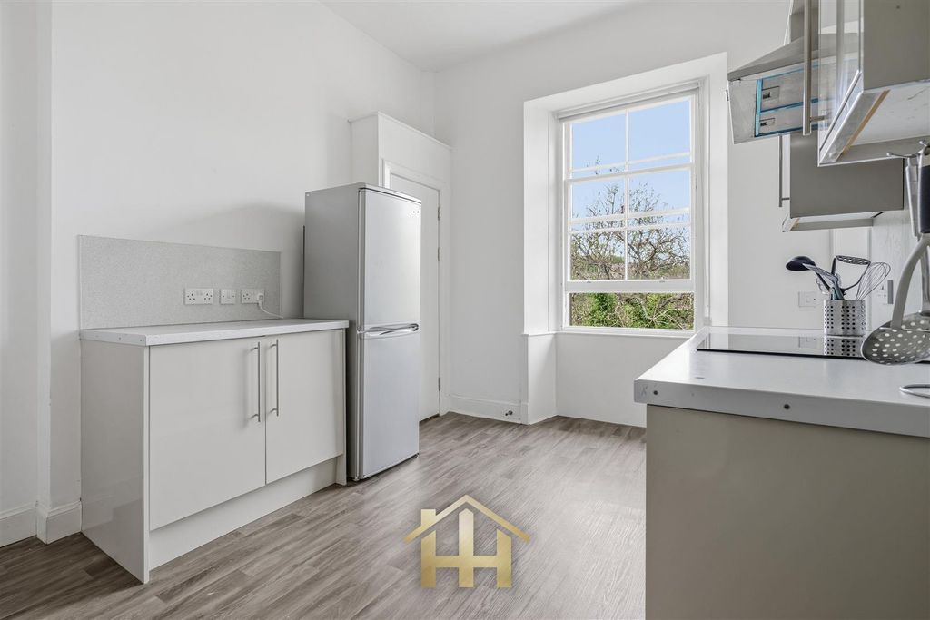 Additional image 10 of 3 bed flat for saleBlackness Road, Dundee DD2