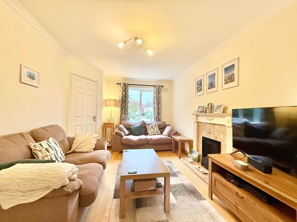 Property photo 3 of 16 Photo 13
