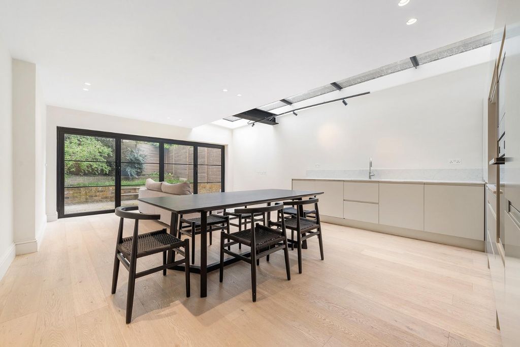 Property photo 1 of 17 Reception-Kitchen (1).Jpg