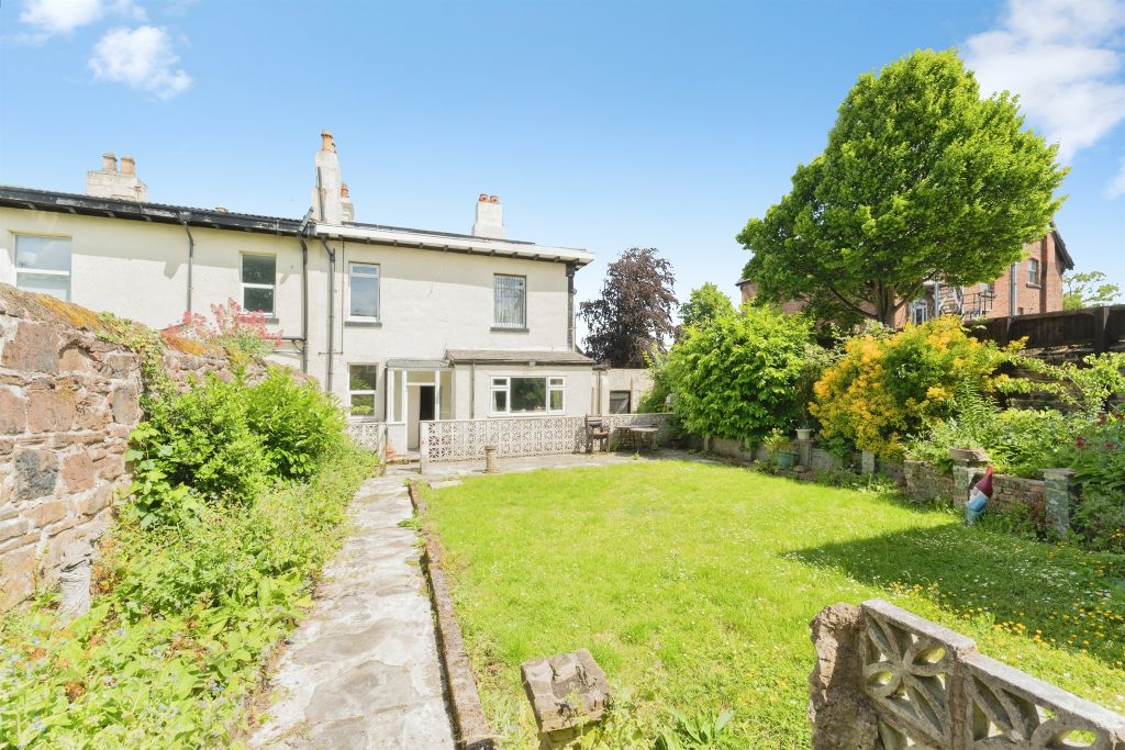 Property photo 2 of 19