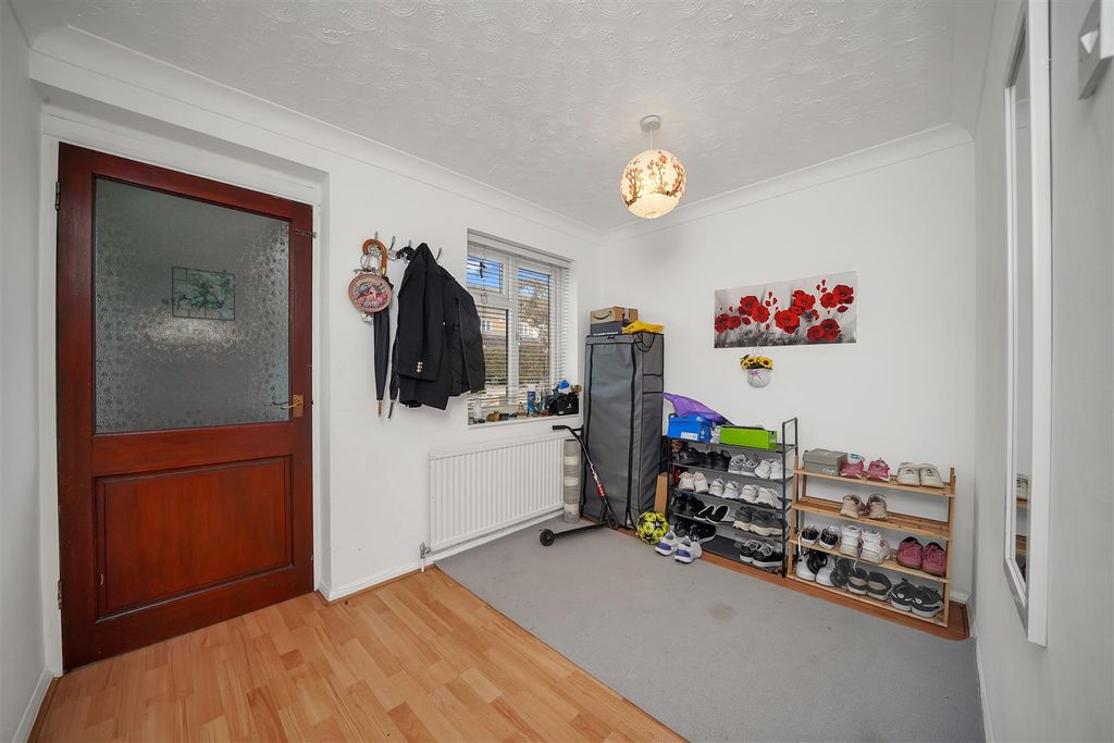 Property photo 3 of 32 Dsc05351.Jpg