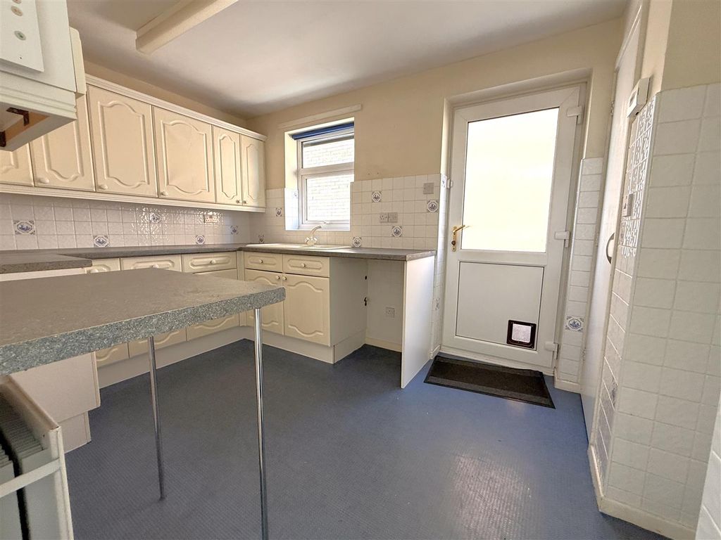 Property photo 2 of 10 Img_2767.Jpg