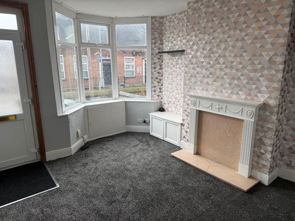 Property photo 2 of 8 2.Jpg