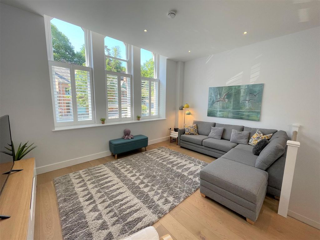 Property photo 2 of 19 Sitting Room Area.Jpg