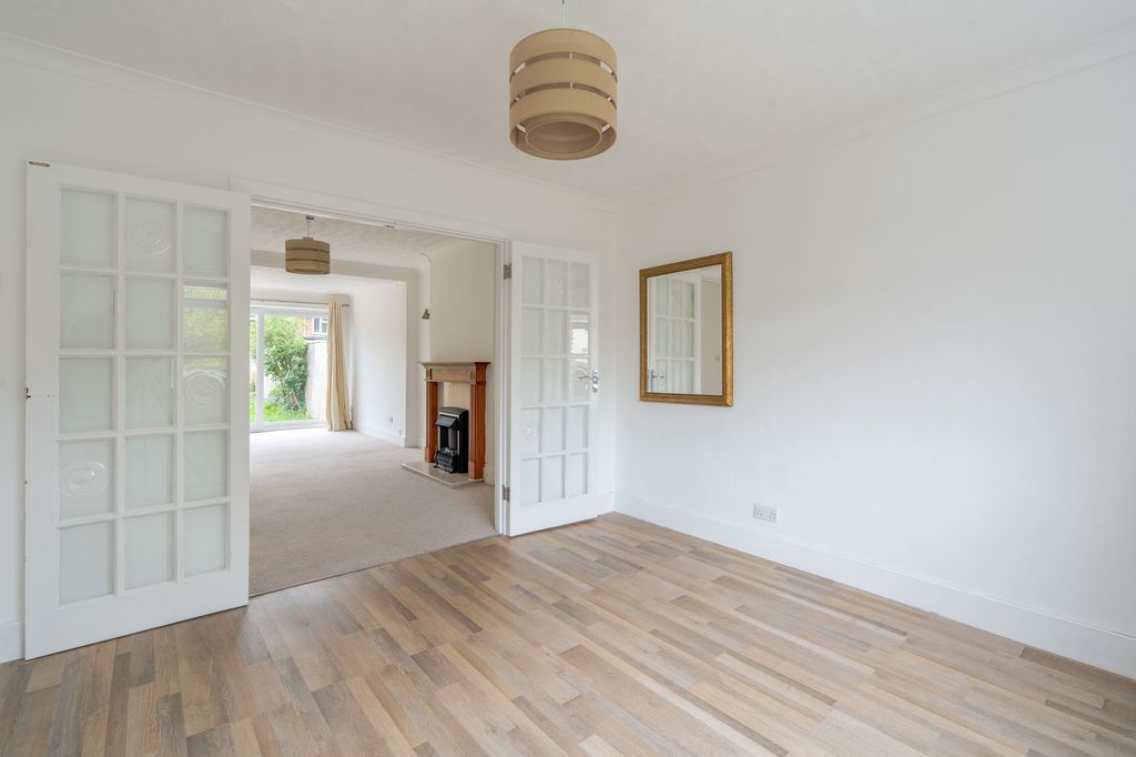 Property photo 2 of 17 Reception