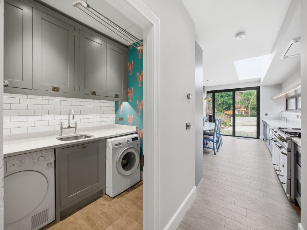 Additional image 11 of 4 bed terraced house to rentDean Street, Edinburgh, Midlothian EH4