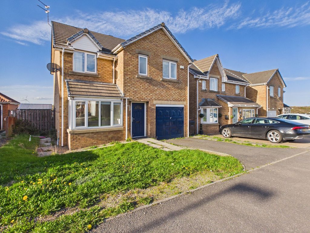 Property photo 1 of 11 External