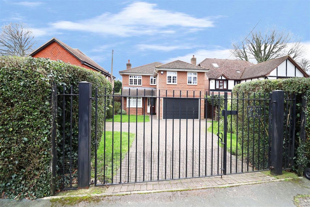 Property photo 1 of 28 Front