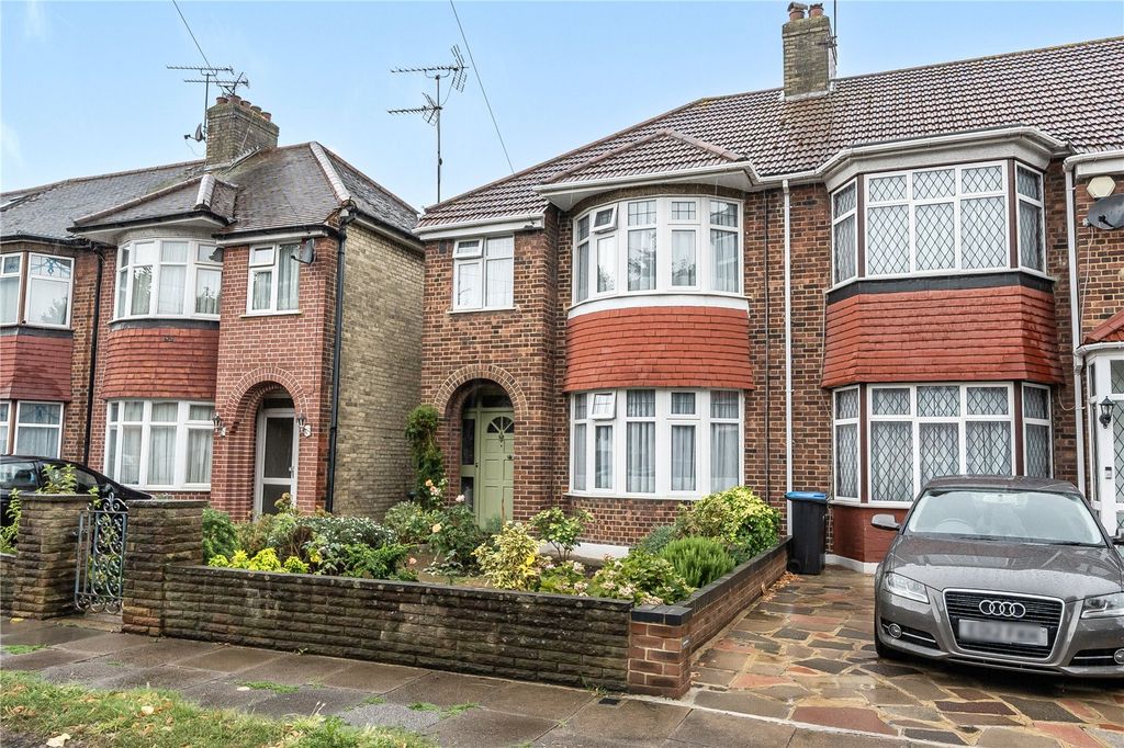 Property photo 1 of 19 Picture No. 02